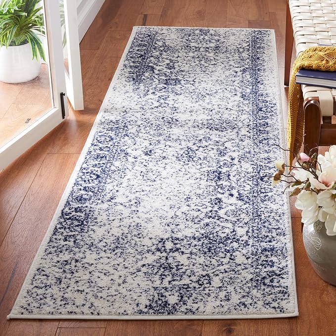 SAFAVIEH Adirondack Collection Runner Rug by SAFAVIEH