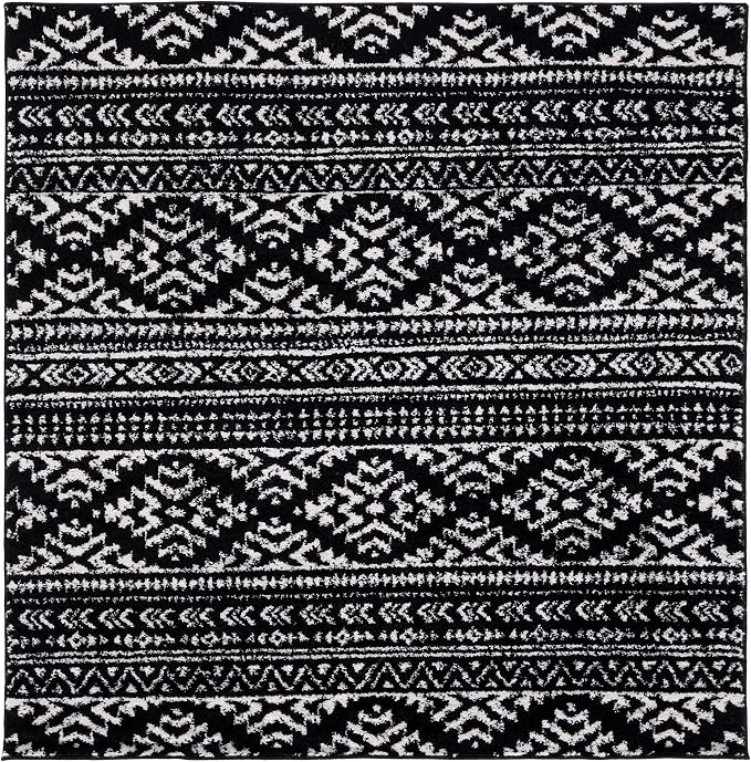 SAFAVIEH Tulum Collection Area Rug - Image 2