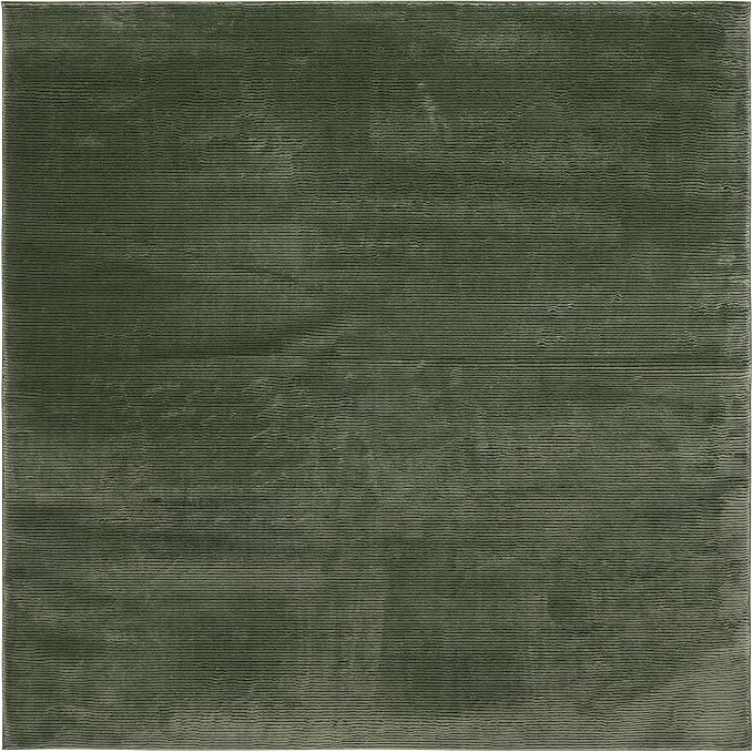 SAFAVIEH Revive Collection Area Rug by SAFAVIEH