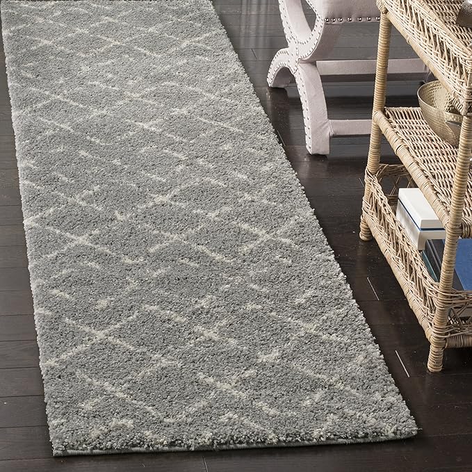 SAFAVIEH Arizona Shag Collection Runner Rug by SAFAVIEH