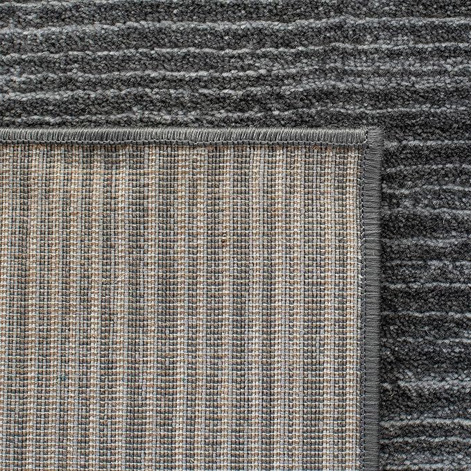 SAFAVIEH Vision Collection Accent Rug - Image 6