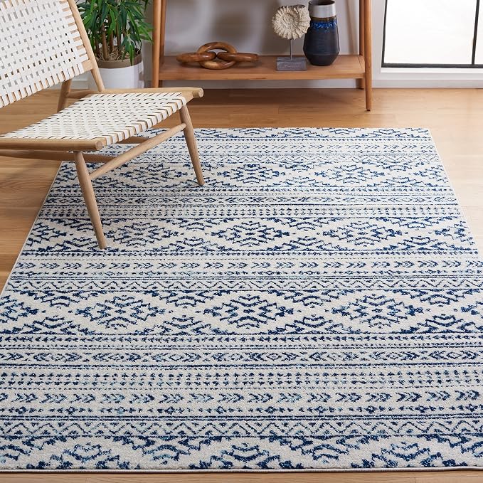 SAFAVIEH Tulum Collection Area Rug by SAFAVIEH