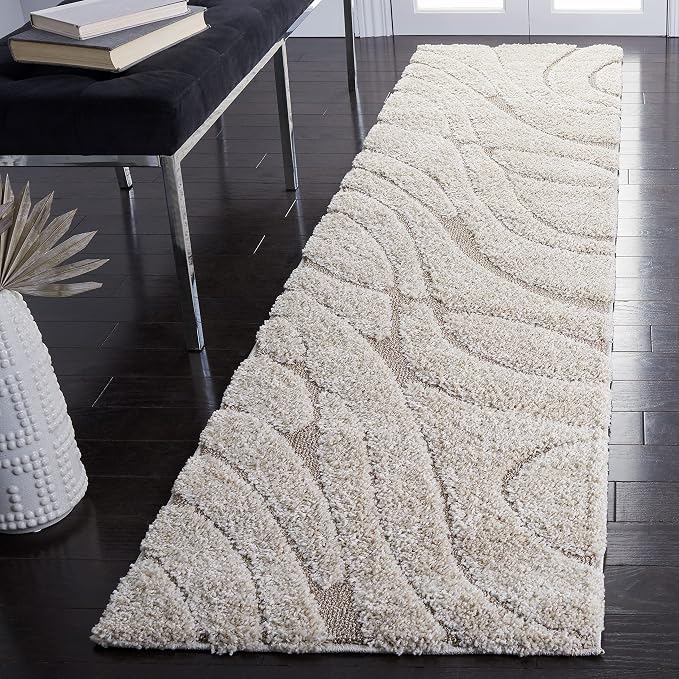 SAFAVIEH Florida Shag Collection Runner Rug by SAFAVIEH
