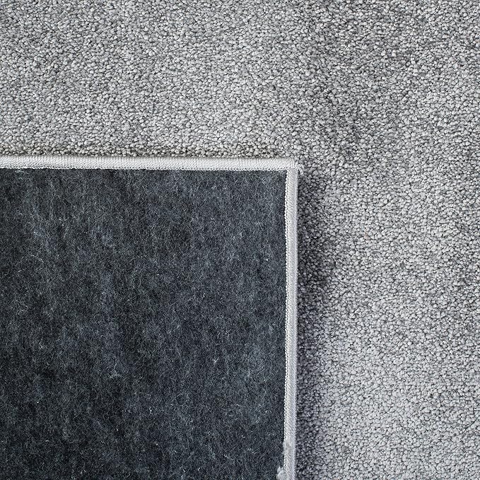 SAFAVIEH Plain and Solid Collection Accent Rug - Image 4