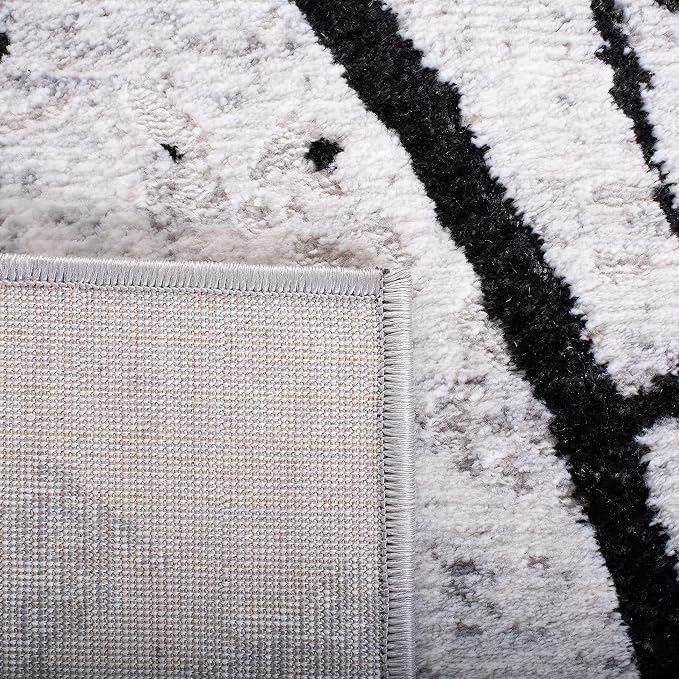 SAFAVIEH Amelia Collection Runner Rug - Image 7