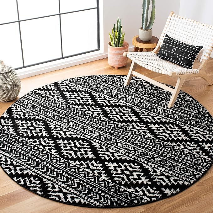 SAFAVIEH Tulum Collection Area Rug by SAFAVIEH