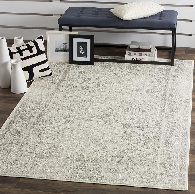 SAFAVIEH Area Rug 4x6 - Image 3