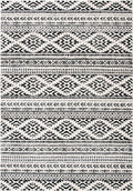 SAFAVIEH Area Rug 4x6 by SAFAVIEH
