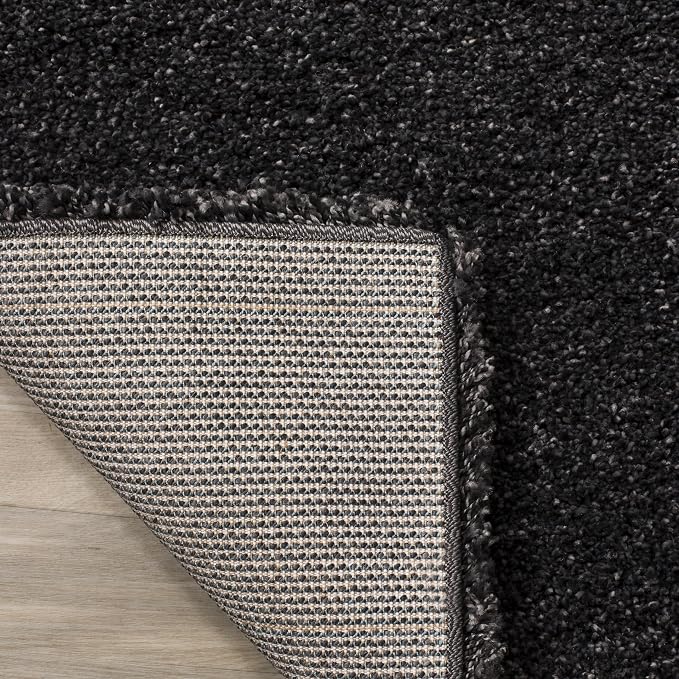 SAFAVIEH Milan Shag Collection Accent Rug - Image 4