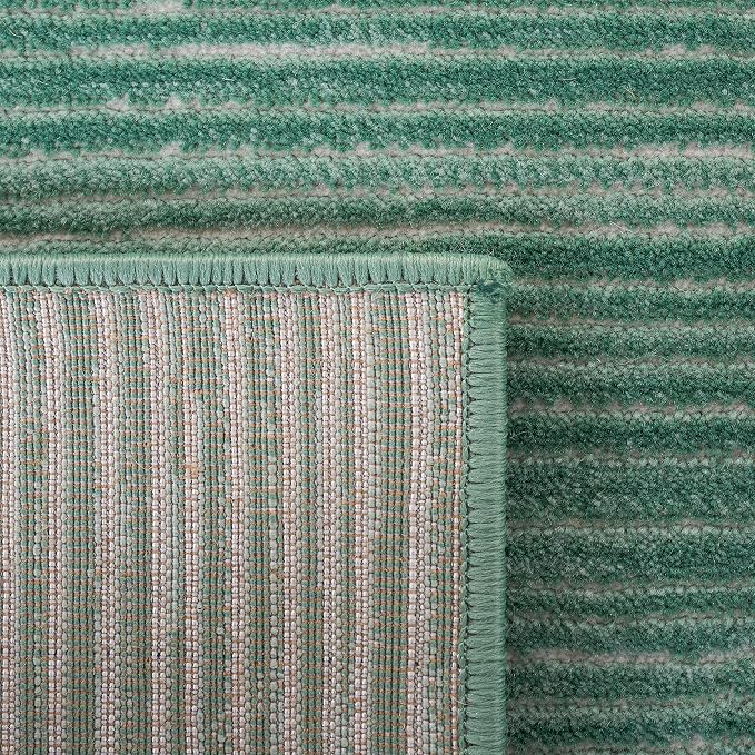 SAFAVIEH Vision Collection Accent Rug - Image 4