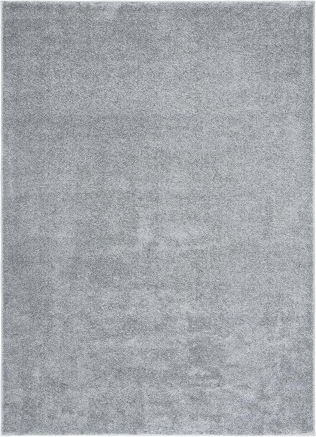 SAFAVIEH Plain and Solid Collection Accent Rug by SAFAVIEH